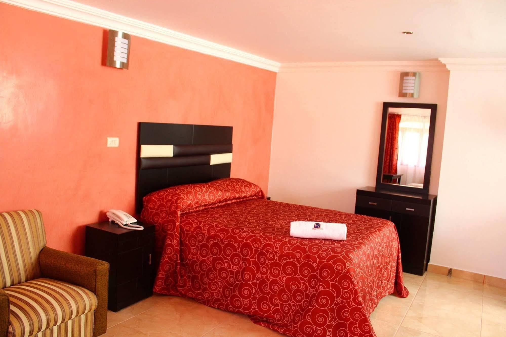 Hotel Posada Del Parque Xalapa Esterno foto